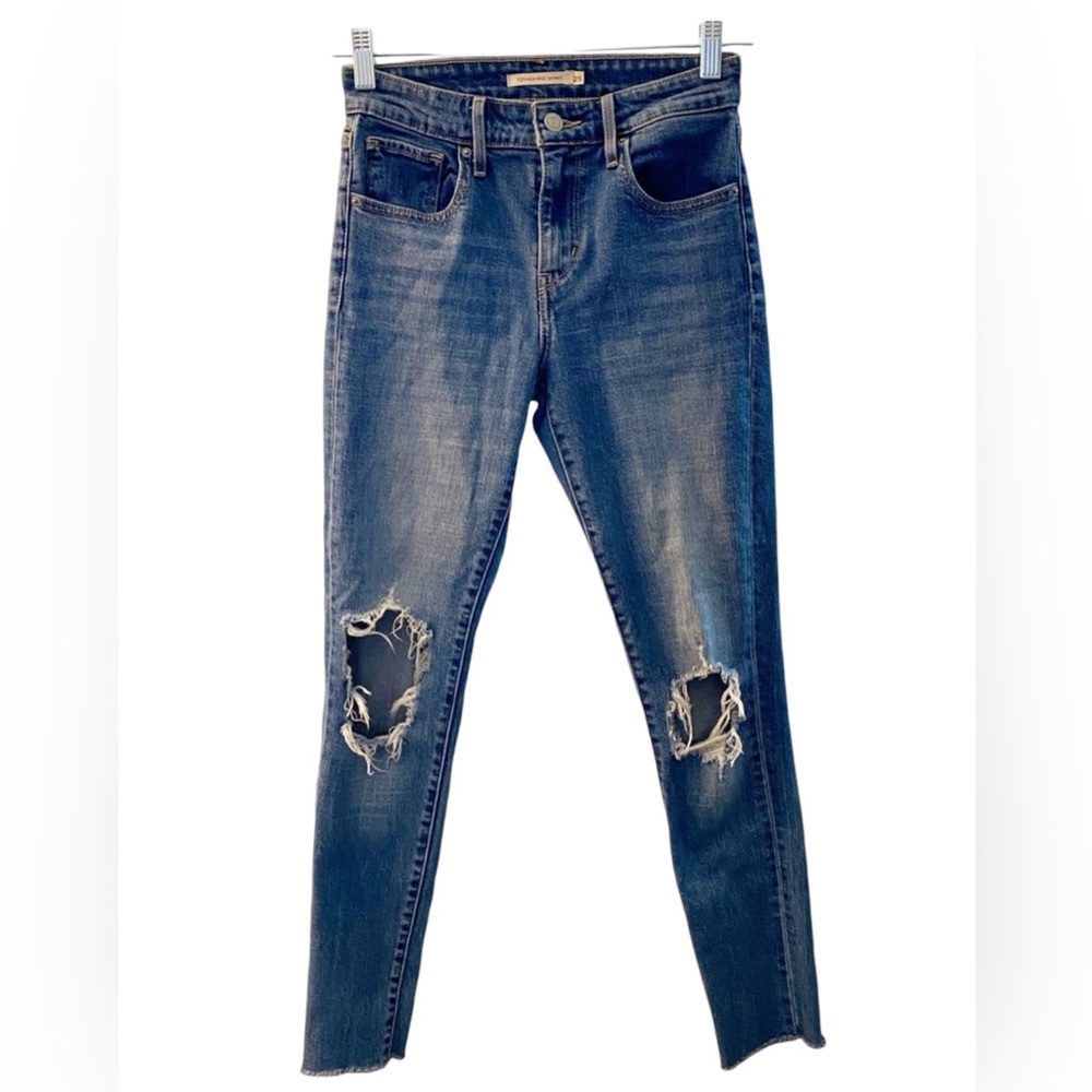 Levi's 721 High Rise Skinny Women's Jeans Size 25 Medium Wash Knee Holes